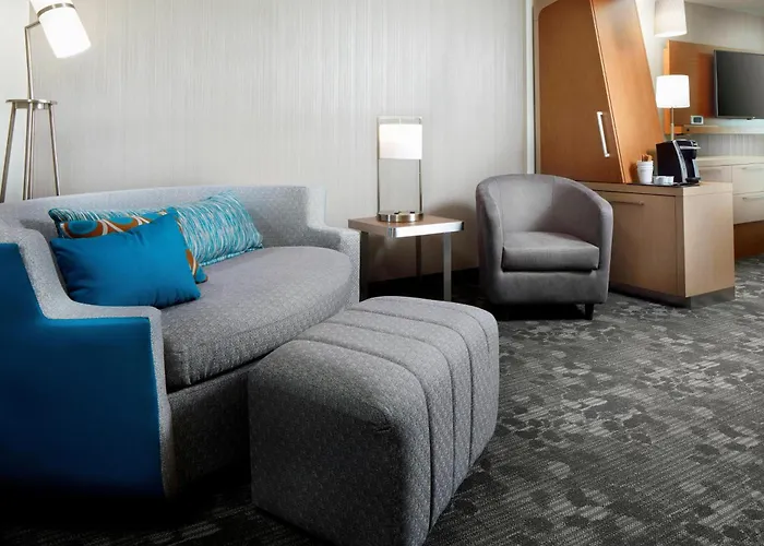 Courtyard By Marriott Houston Intercontinental Airport
