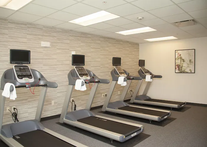 Courtyard By Marriott Houston City Place